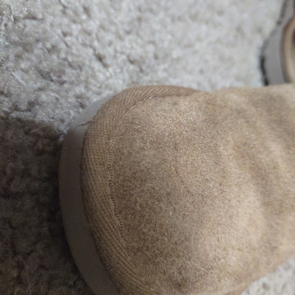 UGG Australia 11c Aleyah Sheepskin Suede Boots - Picture 8 of 10